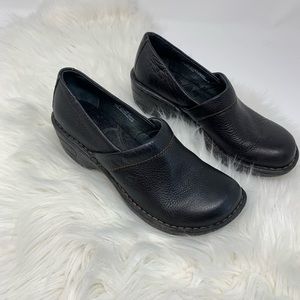 Born Clog-like shoes. EUC size 6